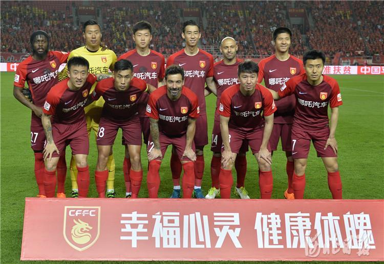 外网上半年最具话题性电竞选手榜单，S1mple才排第七？