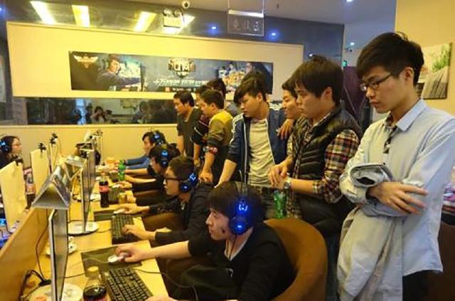 BigWei：这版本开团可能变少了 游戏时长对我们没什么影响